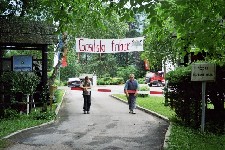 glavni vhod.jpg (91.52 KiB) Pogledano 1063 krat glavni vhod.jpg