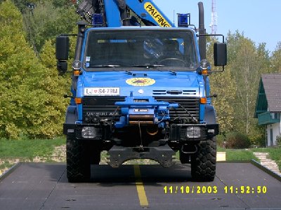 unimog.jpg